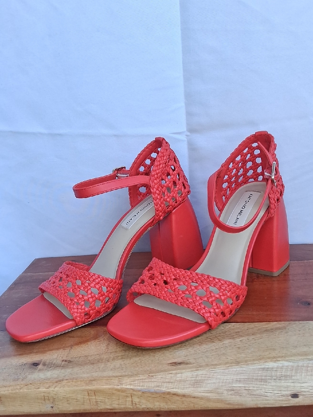 ANTONIO MELANI Red Braided Block Heel Sandals 7.5 - Picture 12 of 12